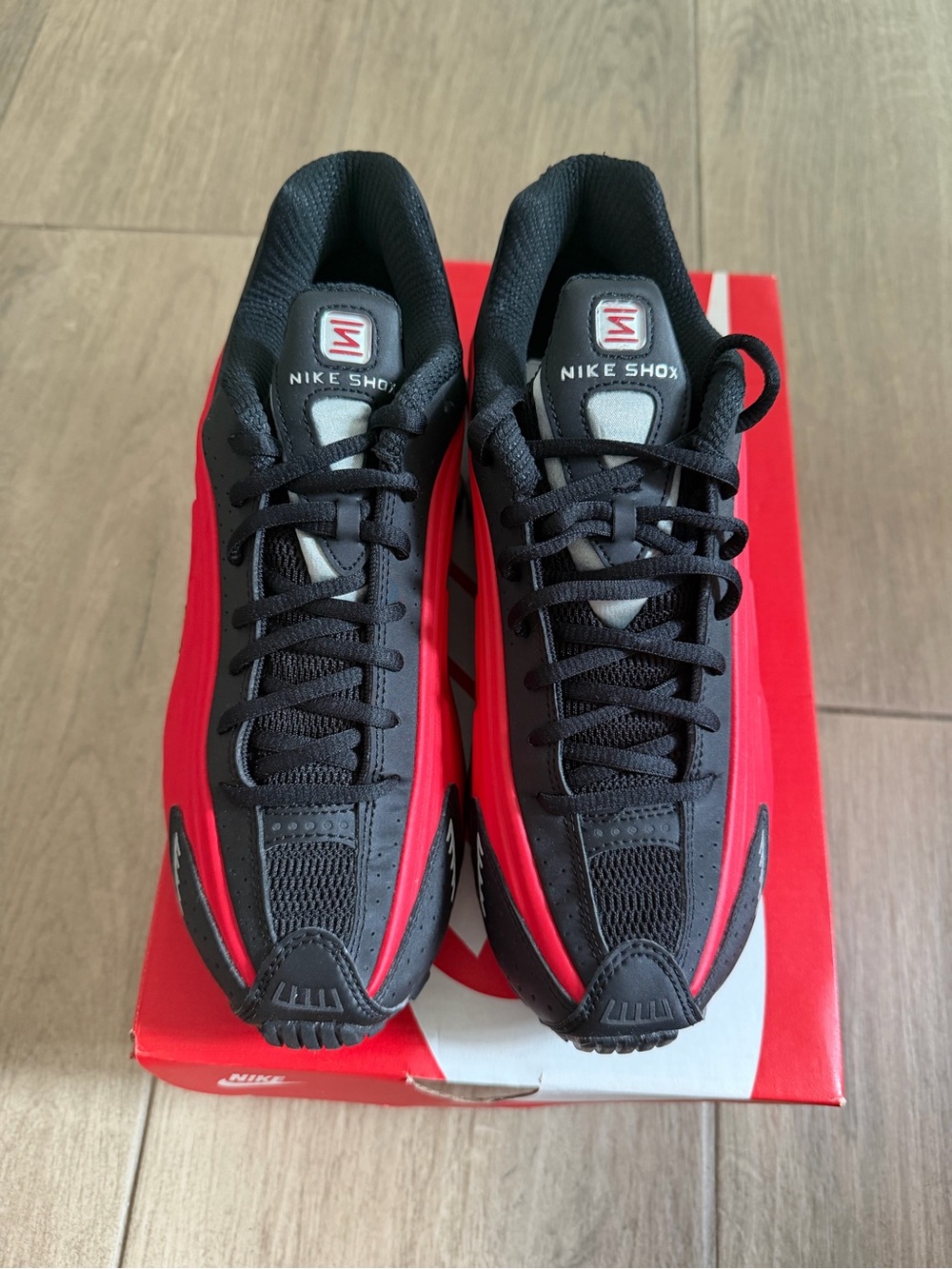 Nike Shox R4 - Picture 4 of 7